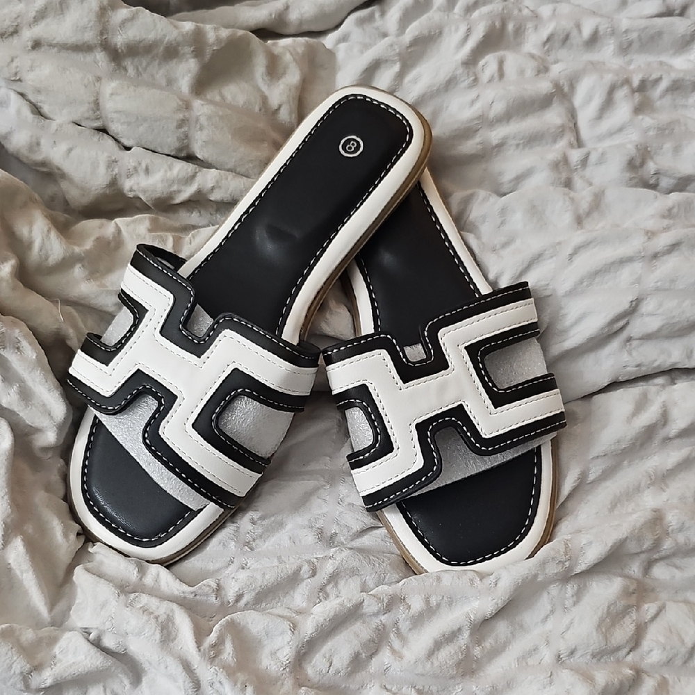 Chic Black and White Women's Sandals